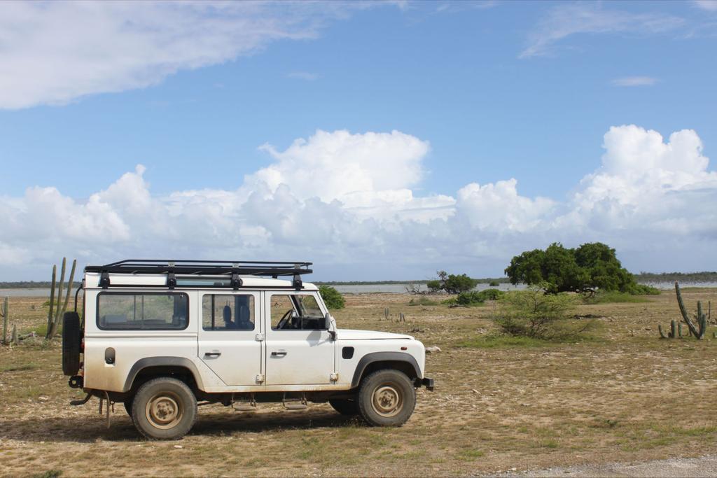 Wanapa Lodge Bonaire Екстериор снимка