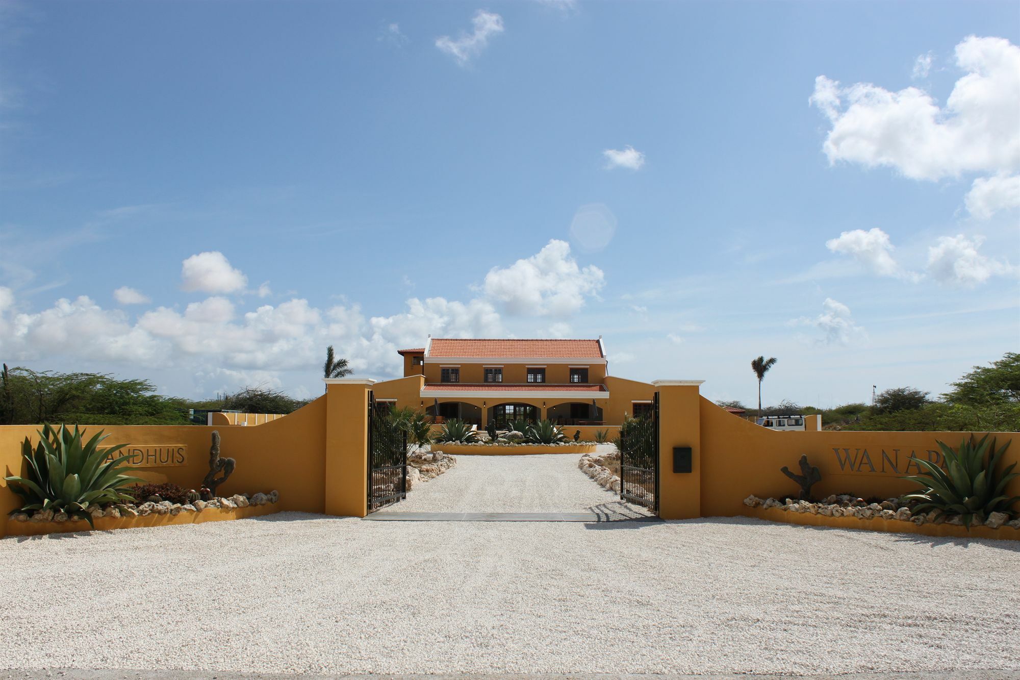 Wanapa Lodge Bonaire Екстериор снимка