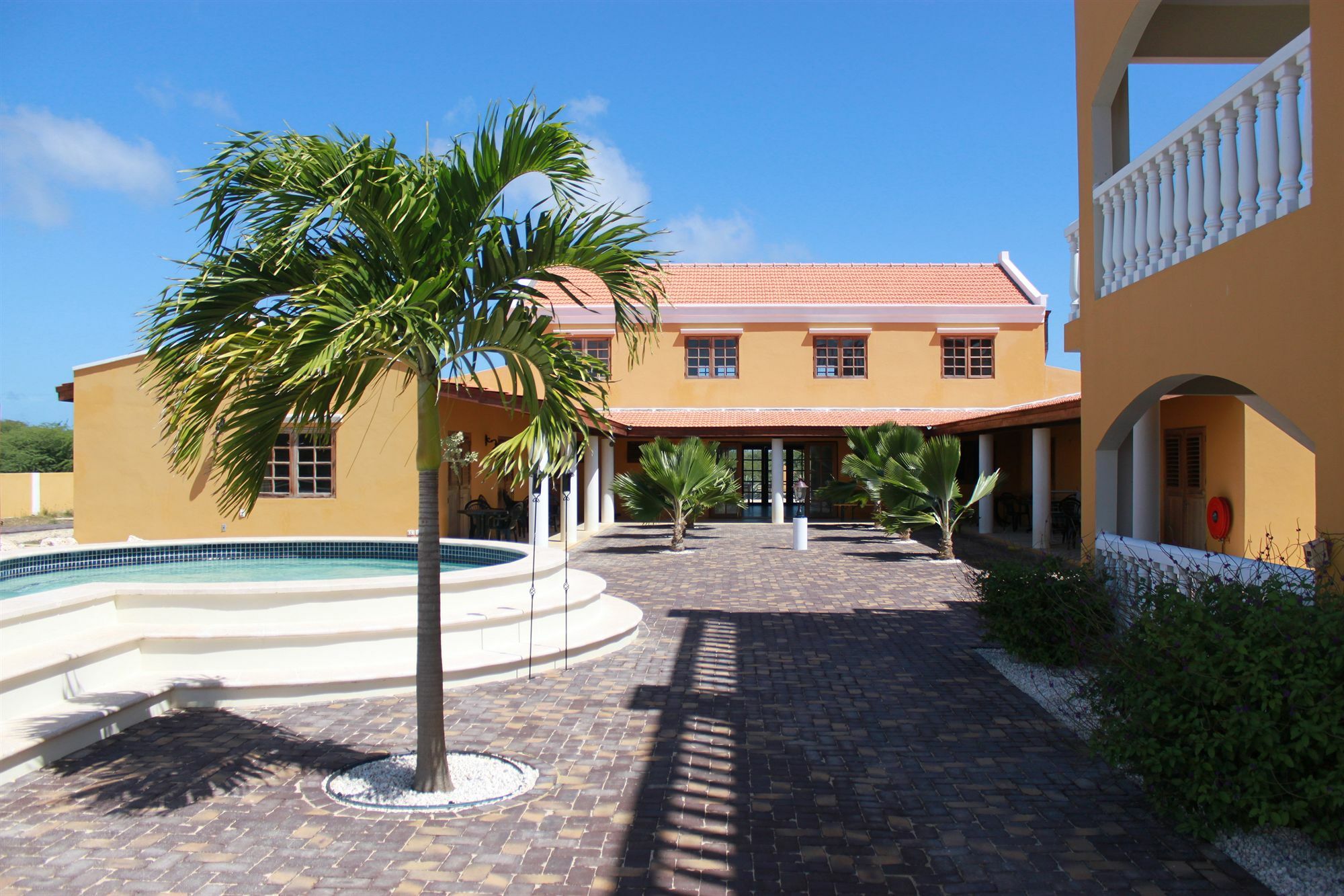 Wanapa Lodge Bonaire Екстериор снимка